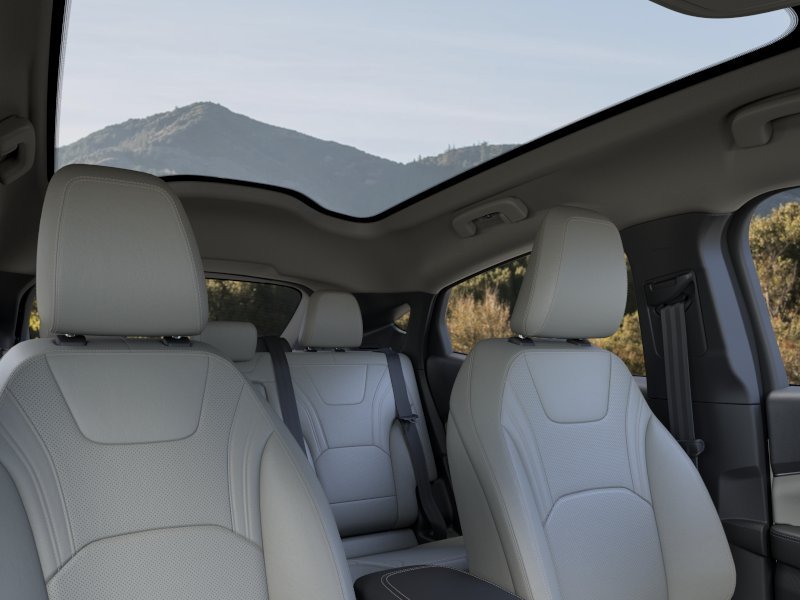New 2026 Star White Metallic Tri-coat Ford Premium image 47