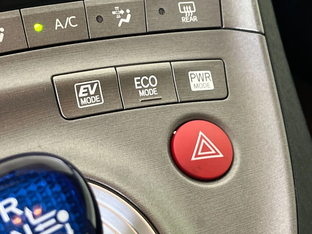 Used 2013 Black Toyota Two image 37