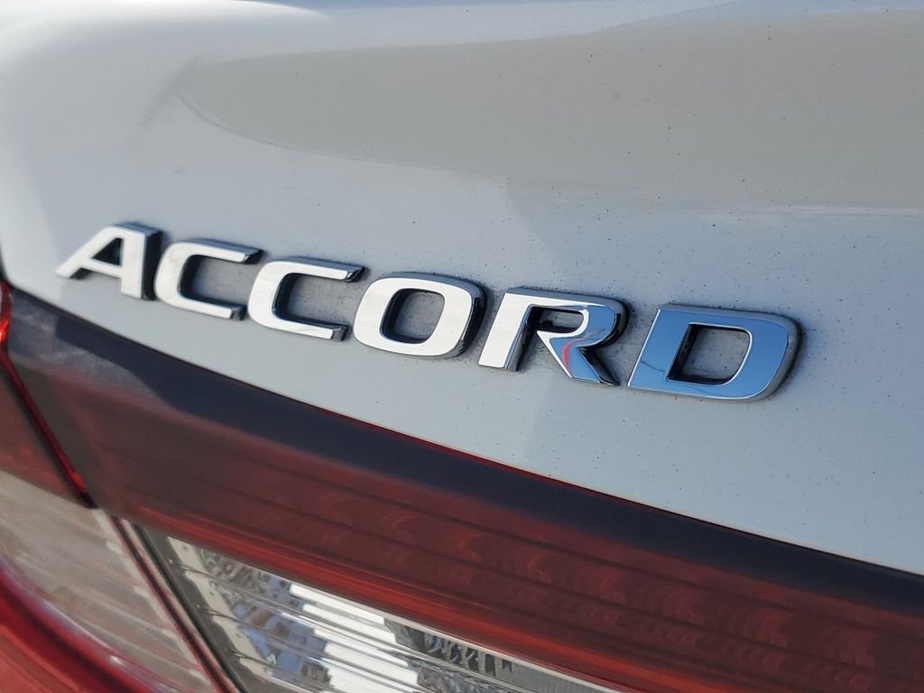 Used 2021 White Honda Sport Special Edition image 7