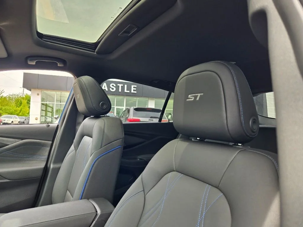 2026 Buick Envista Sport Touring - Photo 5