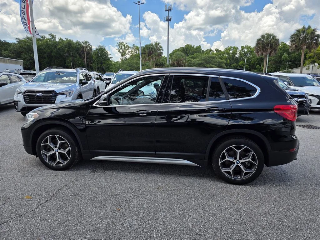 Used 2019 Black BMW xDrive28i image 5