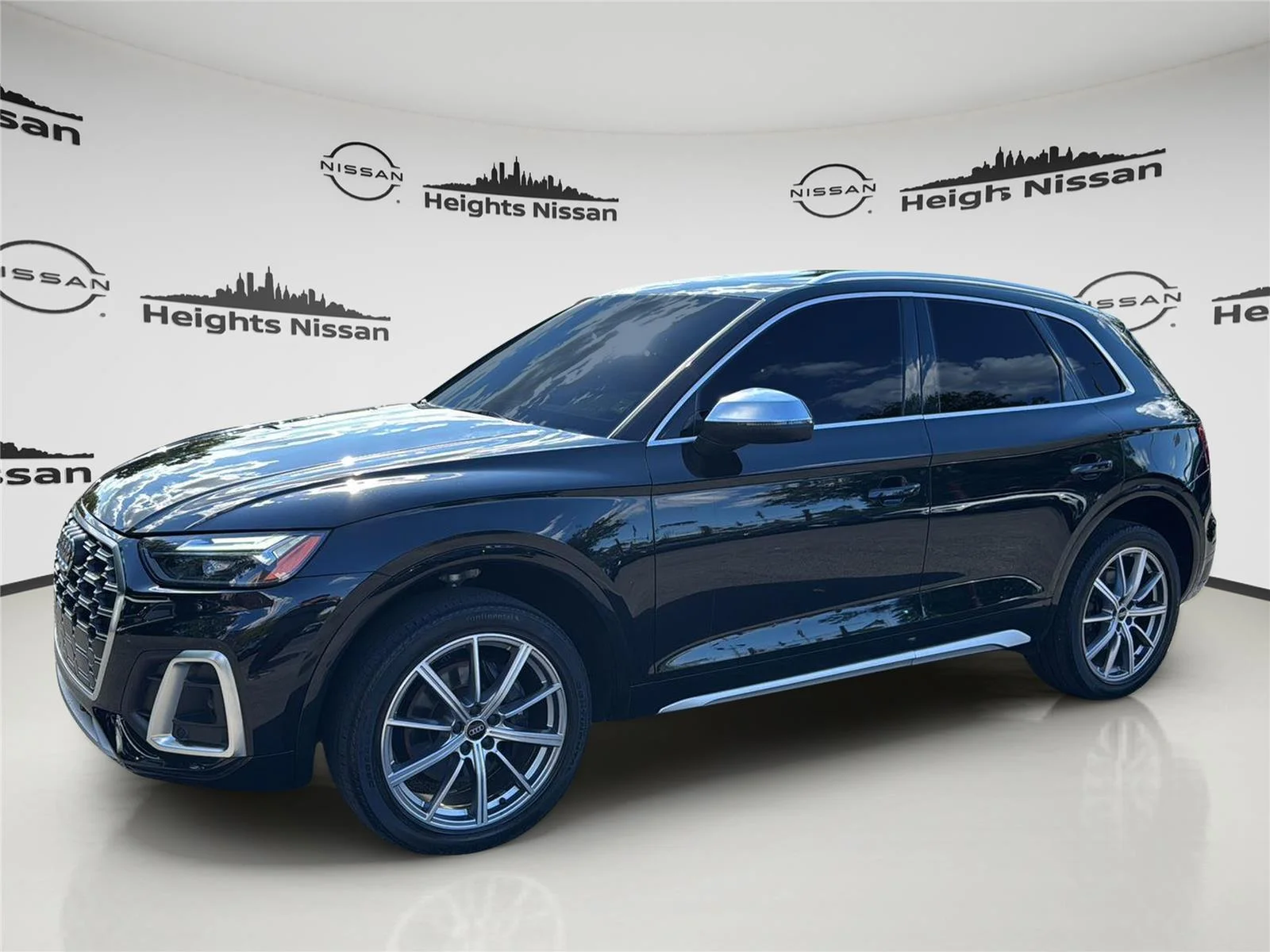 2023 Audi SQ5 Premium Plus's photo
