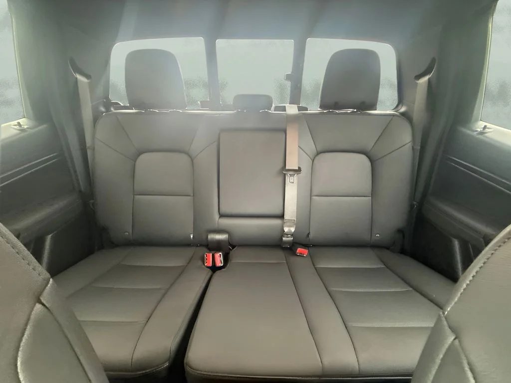 Used 2024 Blue GMC Elevation image 6