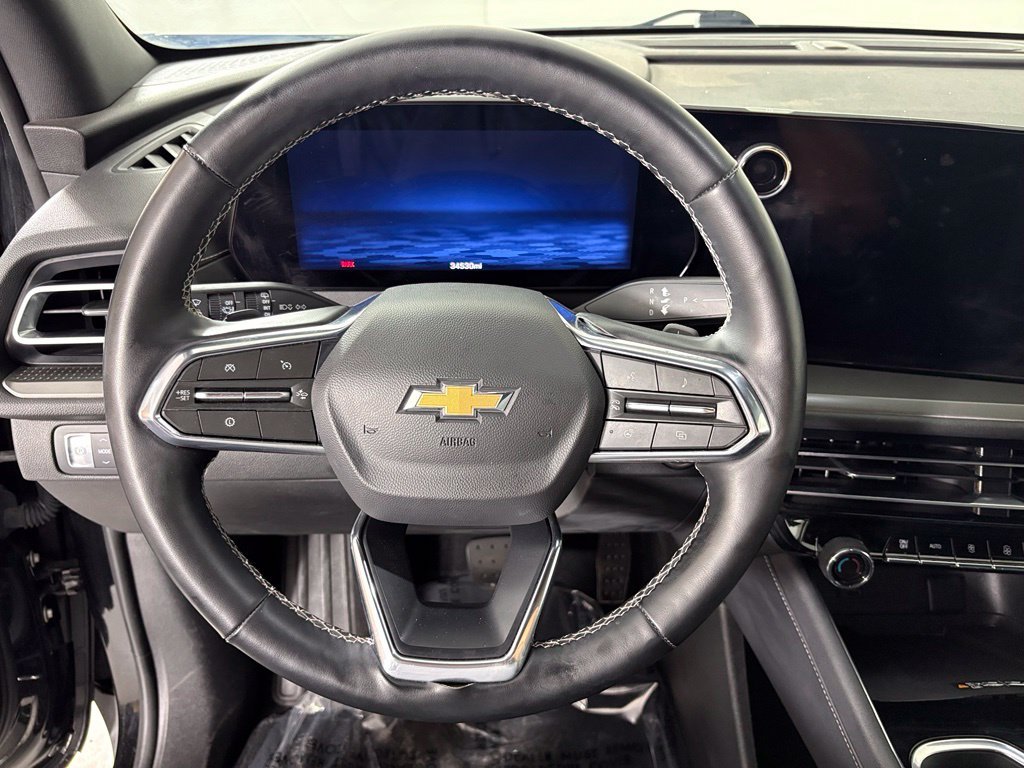 Used 2025 Black Chevrolet LT image 24