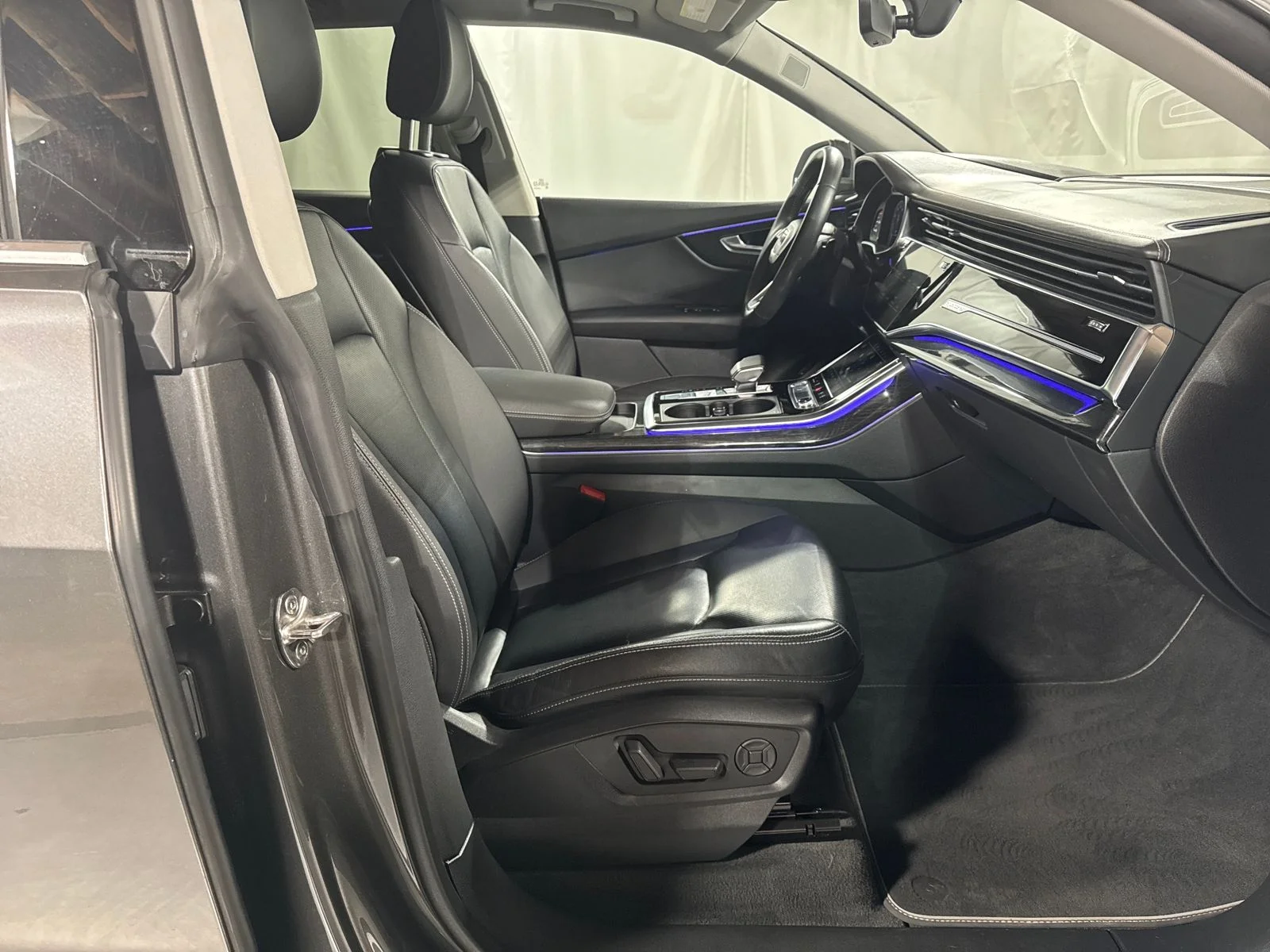 2020 Audi Q8 Prestige - Photo 30