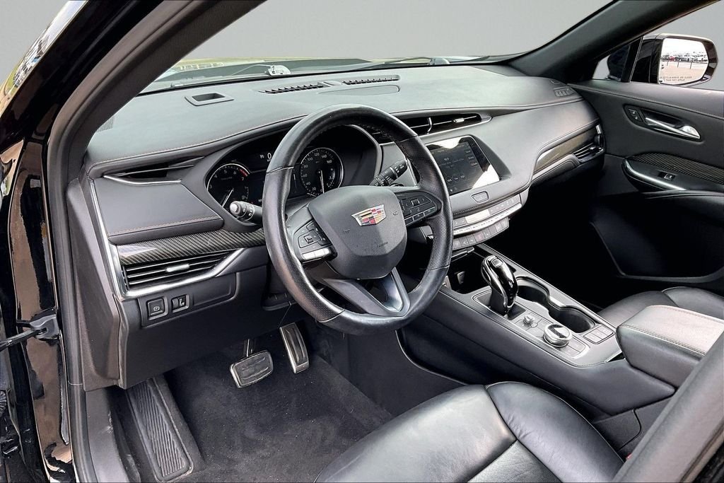 Used 2022 Black Cadillac Sport image 11