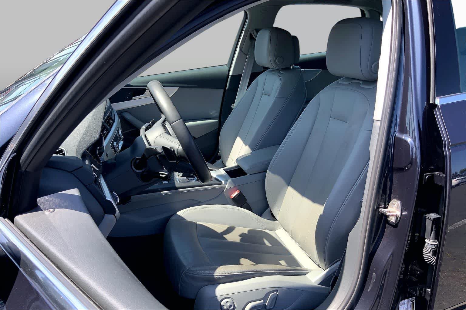 Used 2017 Moonlight Blue Metallic Audi Premium Plus image 7