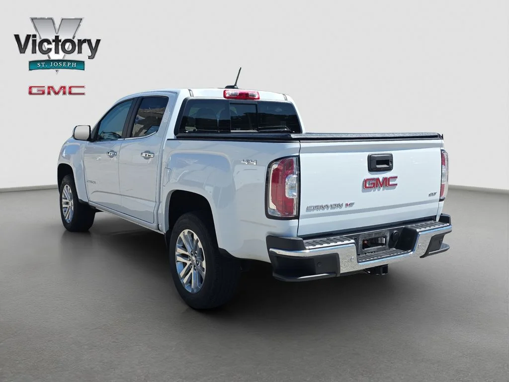 Used 2019 White GMC SLT image 15