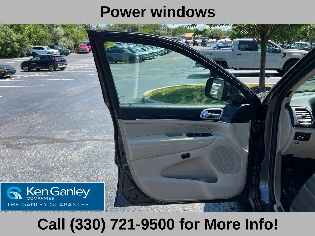 Used 2020 Gray Jeep Limited image 25