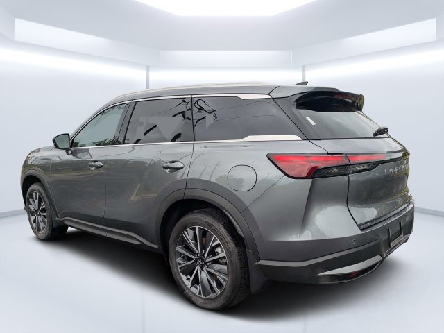 New 2027 GRAPHITE SHADOW INFINITI Luxe FWD image 5