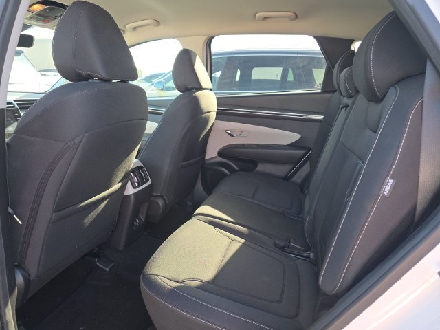 Used 2024 White Hyundai SEL image 14
