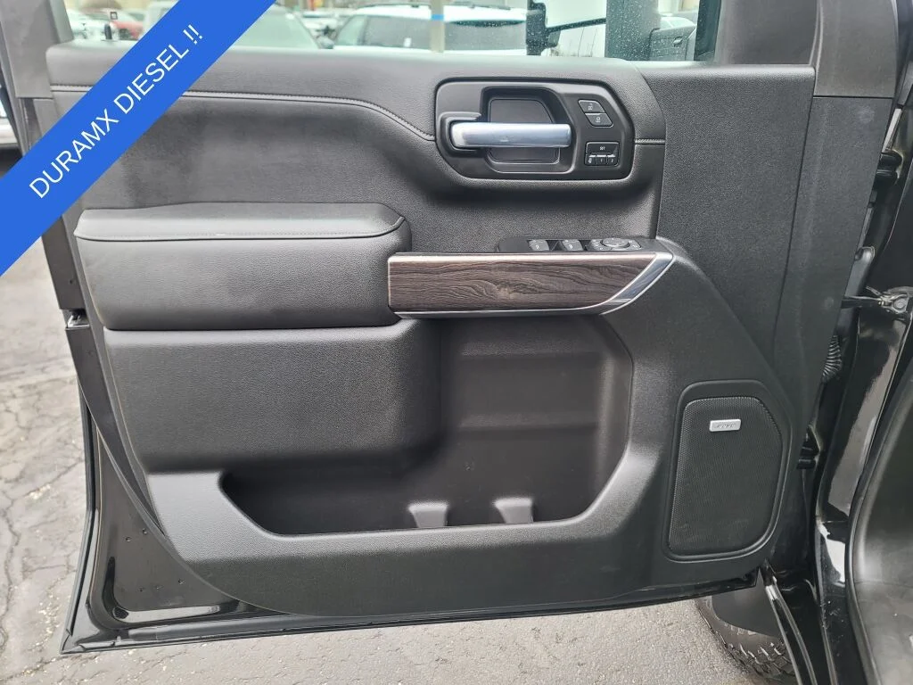 2022 Chevrolet Silverado 2500HD LTZ - Photo 19