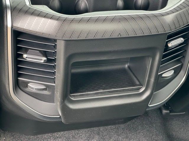 New 2026 Serrano-Green Metallic Exterior Paint RAM Big Horn image 29