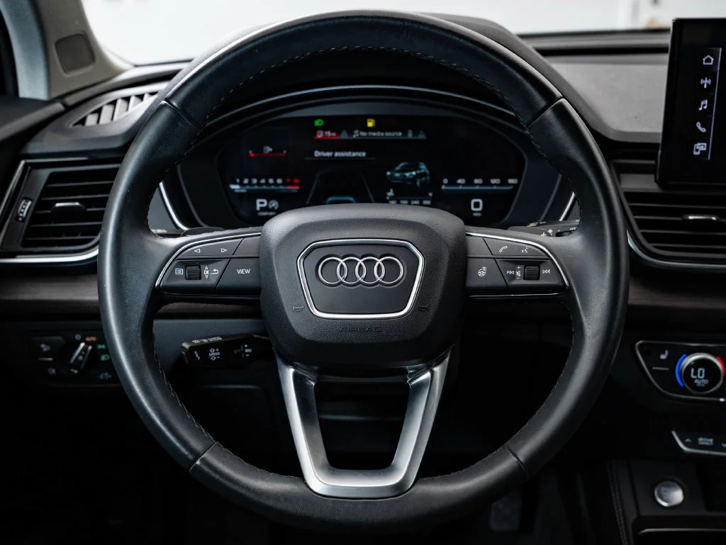 Used 2023 Daytona Gray Pearl Audi 45 S line Premium image 42