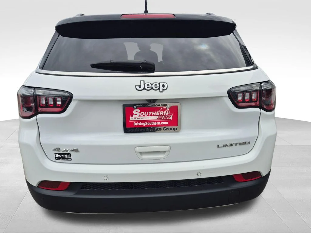 Used 2023 White Jeep Limited image 5