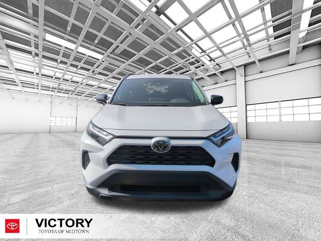Used 2025 White Toyota LE image 10