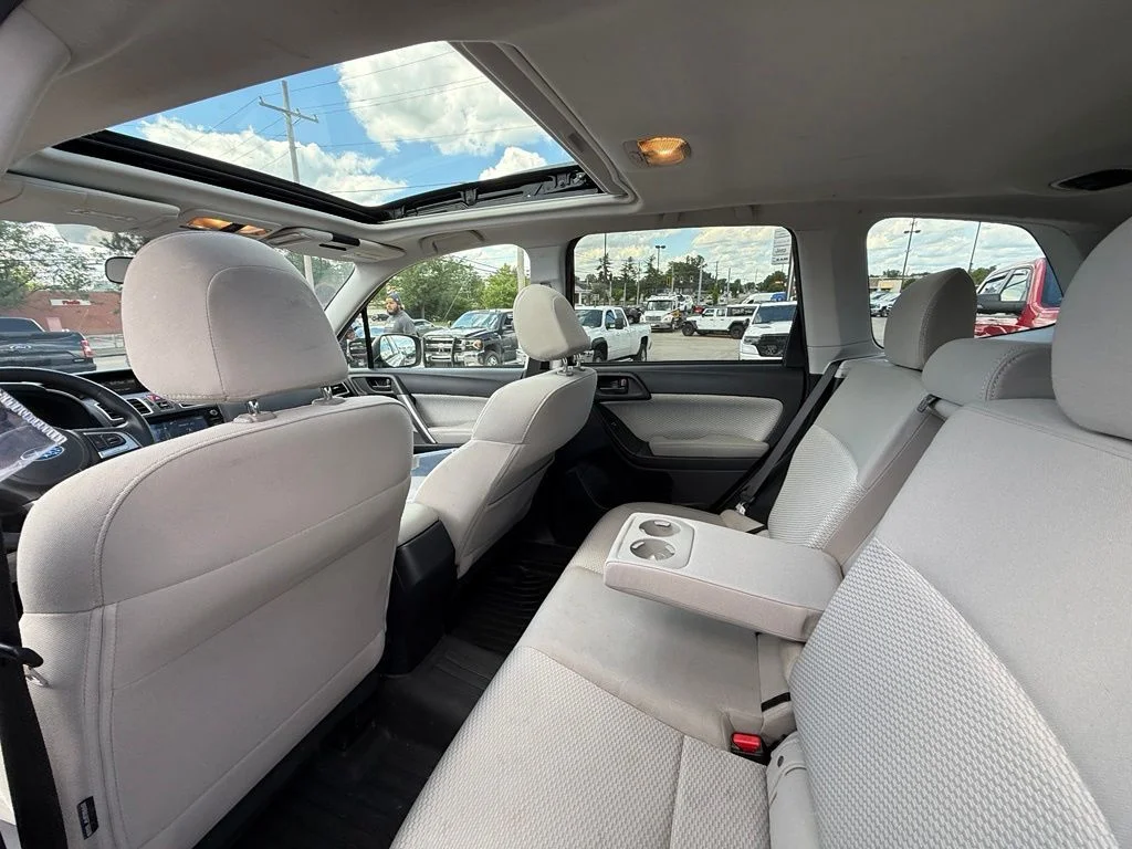 Used 2017 Red Subaru 2.5i Premium image 24