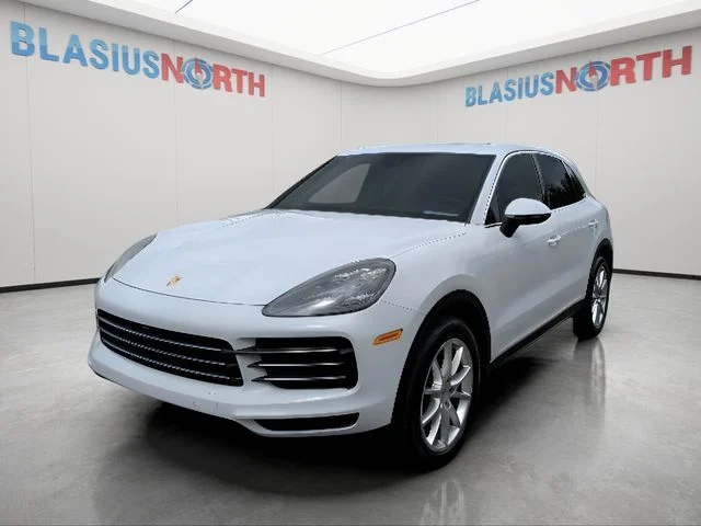 2019 Porsche Cayenne -'s photo