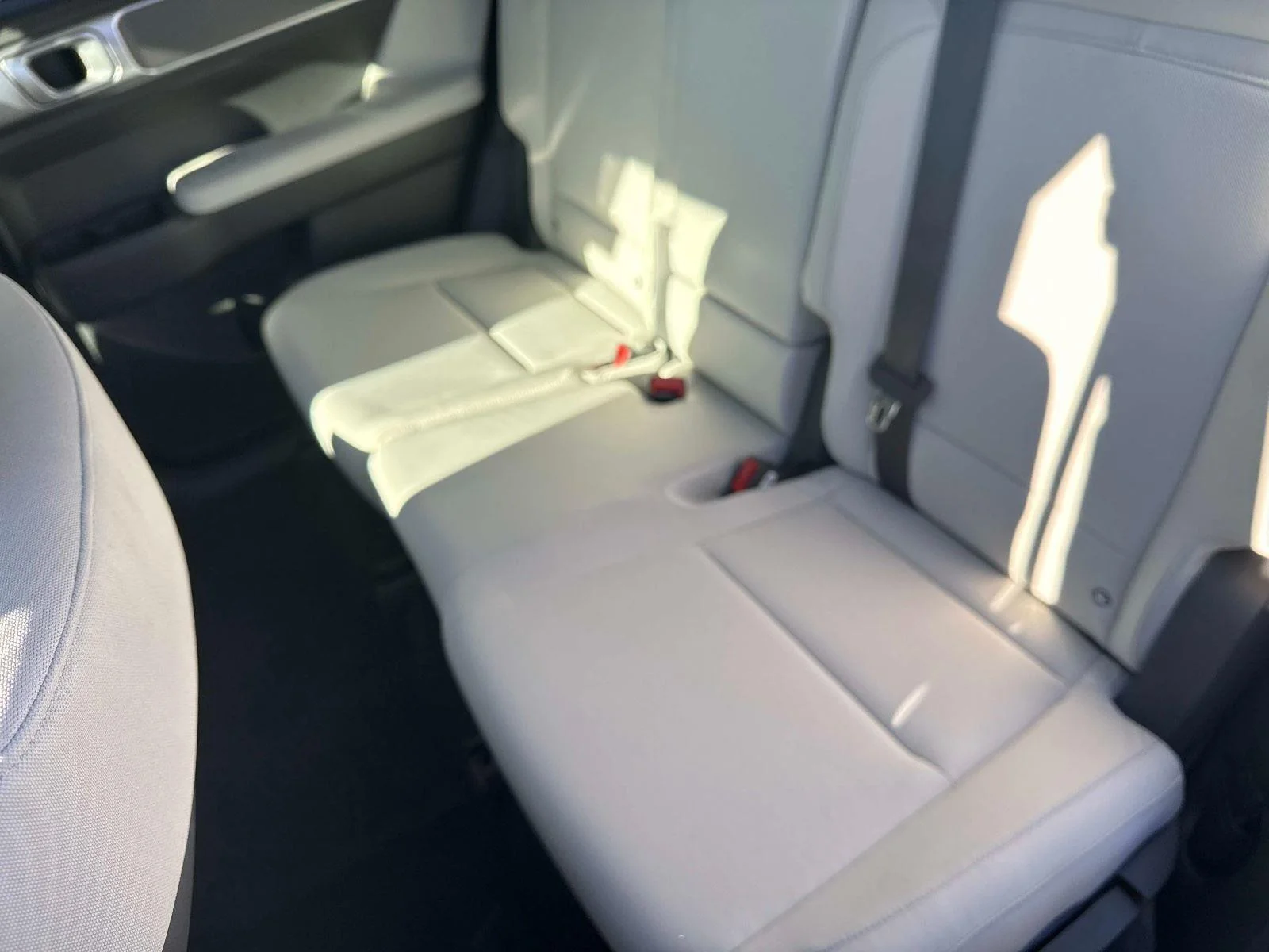 New 2026 Ecotronic Gray Hyundai SE image 13