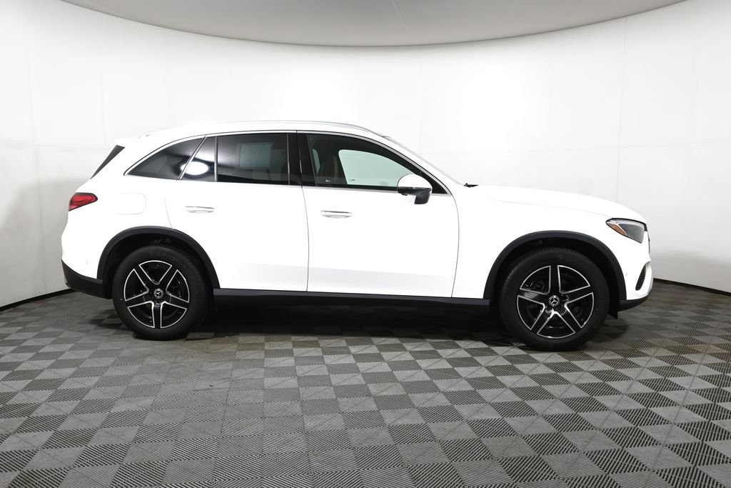 2026 Mercedes-Benz GLC Base - Photo 8