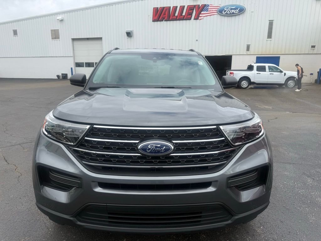 Used 2024 Gray Ford XLT image 14