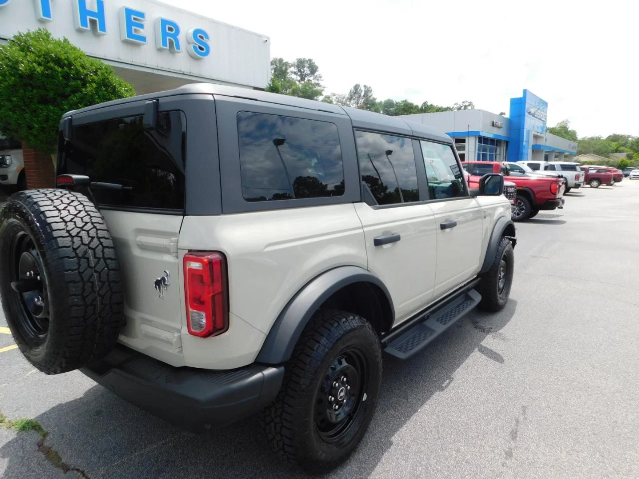 New 2026 Desert Sand Ford Big Bend® image 8