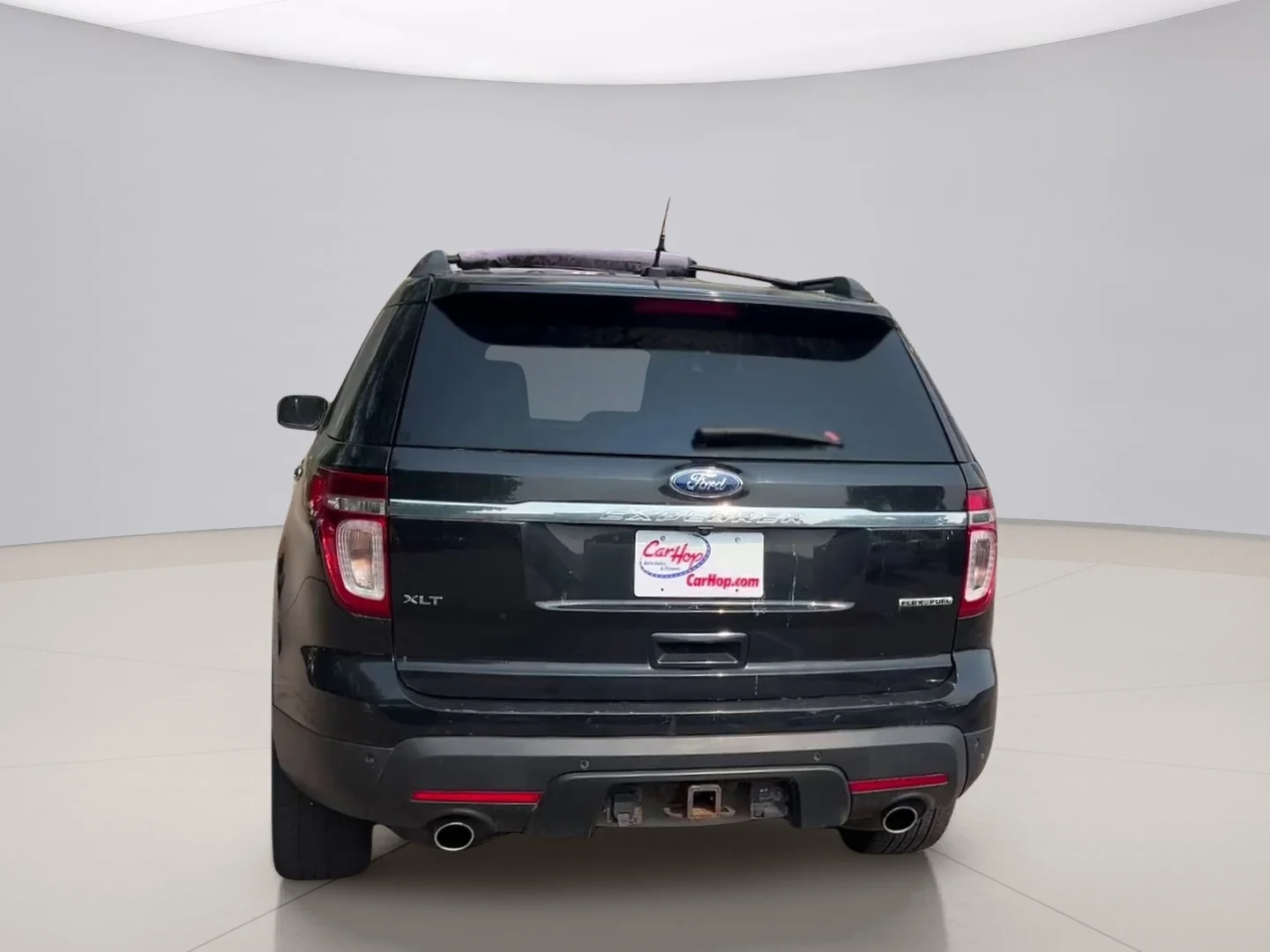 Used 2014 Black Ford XLT image 4