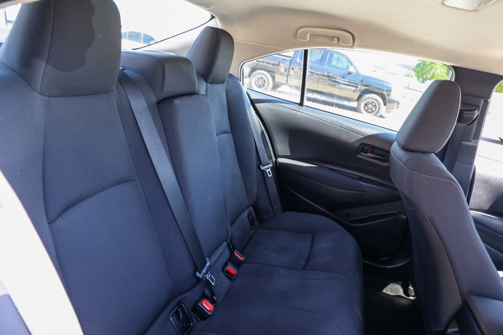 Used 2025  Toyota LE image 17