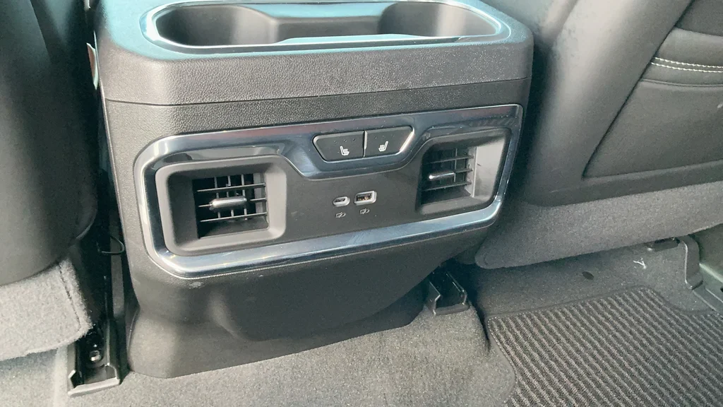 Used 2024 Black GMC Denali Ultimate image 10