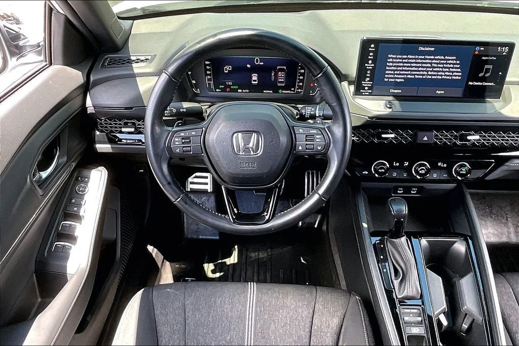 Used 2023 White Honda Sport image 4