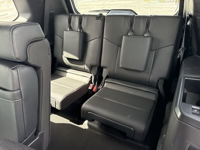 Certified Used 2025 Green Lexus 550 Luxury image 24