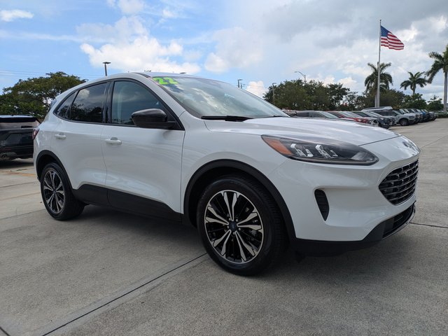 2022 Ford Escape SE