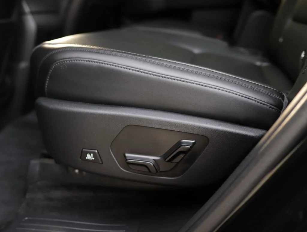 Used 2024 Black Hyundai Calligraphy image 34