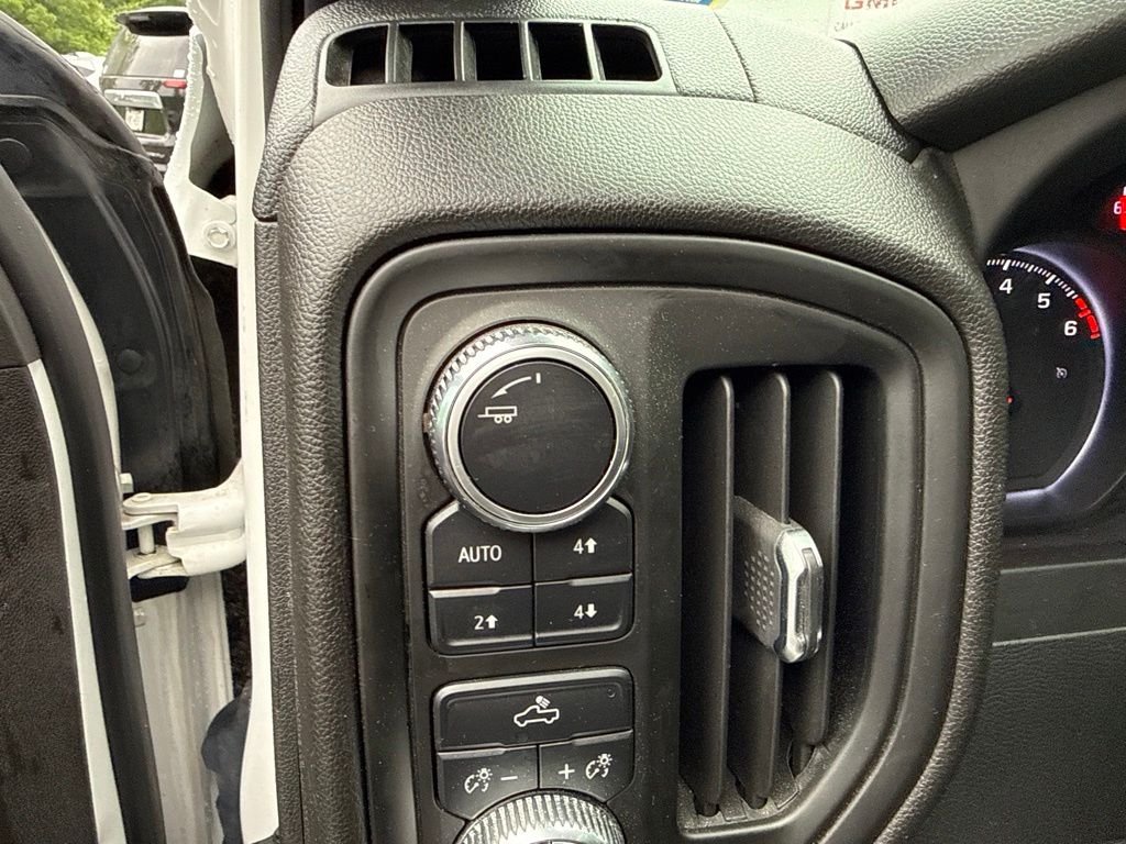Used 2023 White GMC Pro image 26