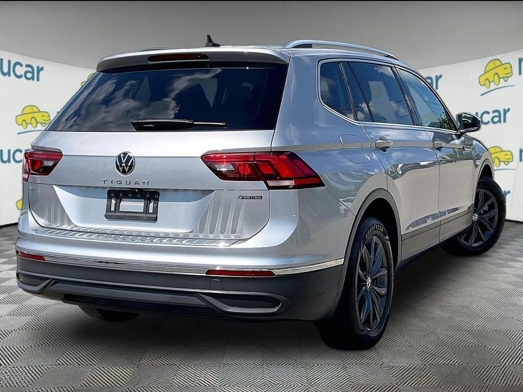 Used 2023 Silver Volkswagen 2.0T SE image 6