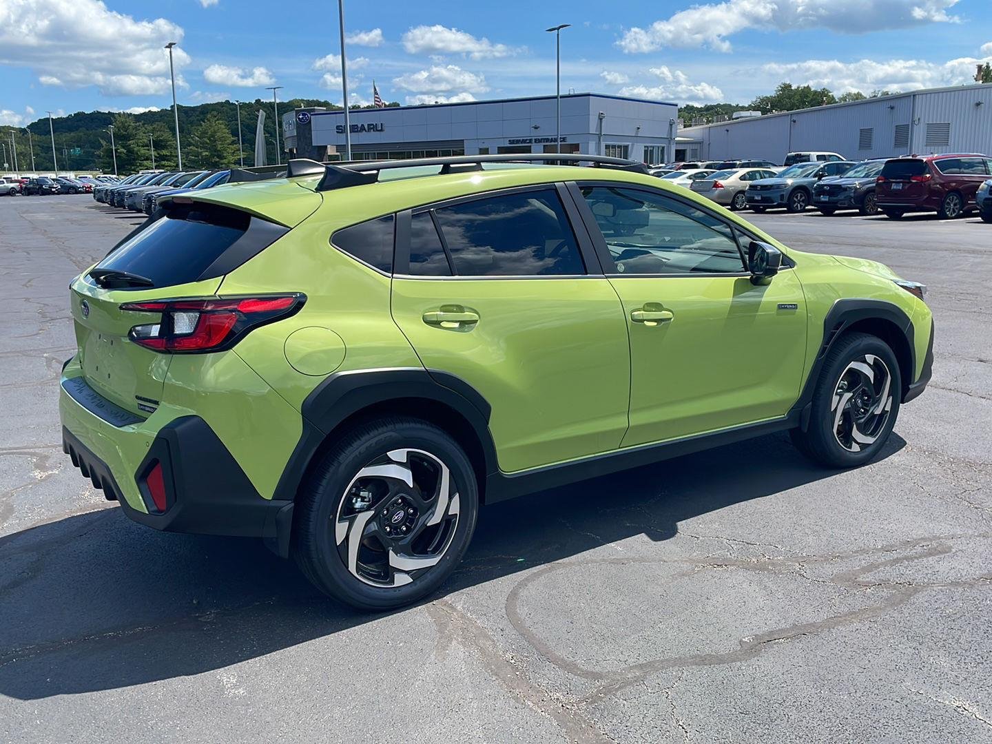 New 2026 CITRON YELLOW PEARL Subaru Limited Hybrid image 5