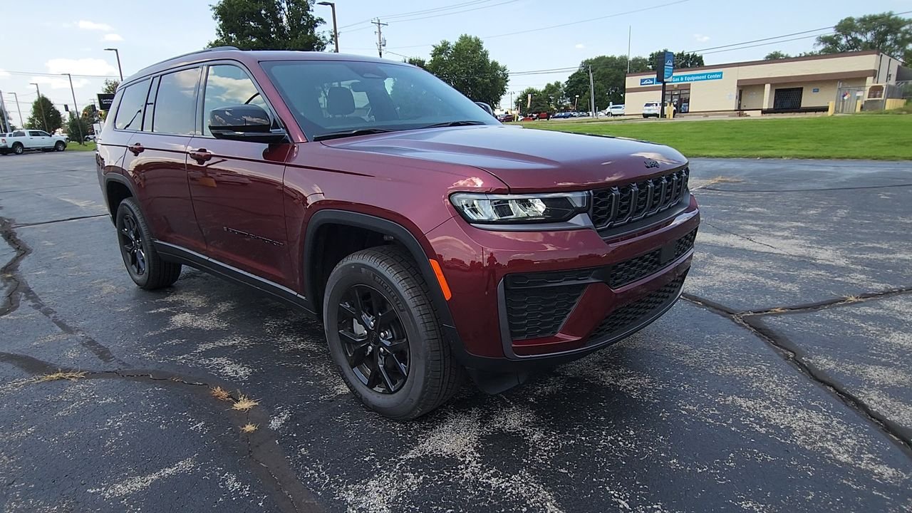 New 2026 Red Jeep Altitude image 2