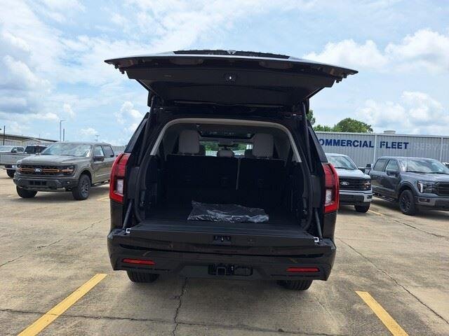 New 2026 Agate Black Metallic Ford MAX Active image 33