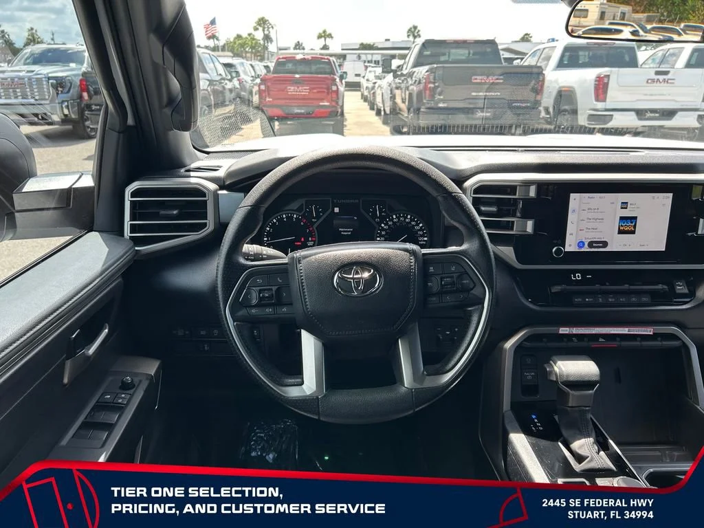 Used 2025 White Toyota SR5 image 13
