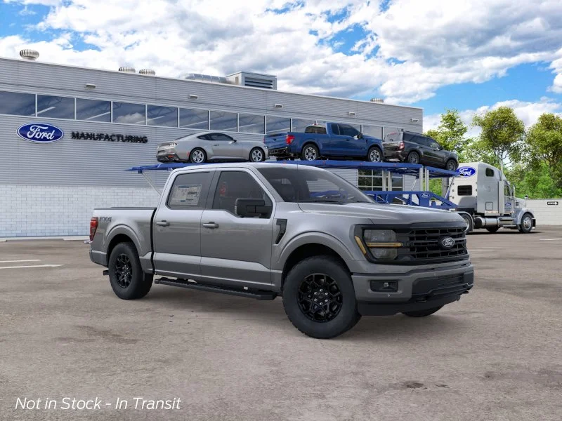 New 2026 Carbonized Gray Metallic Ford XLT image 7