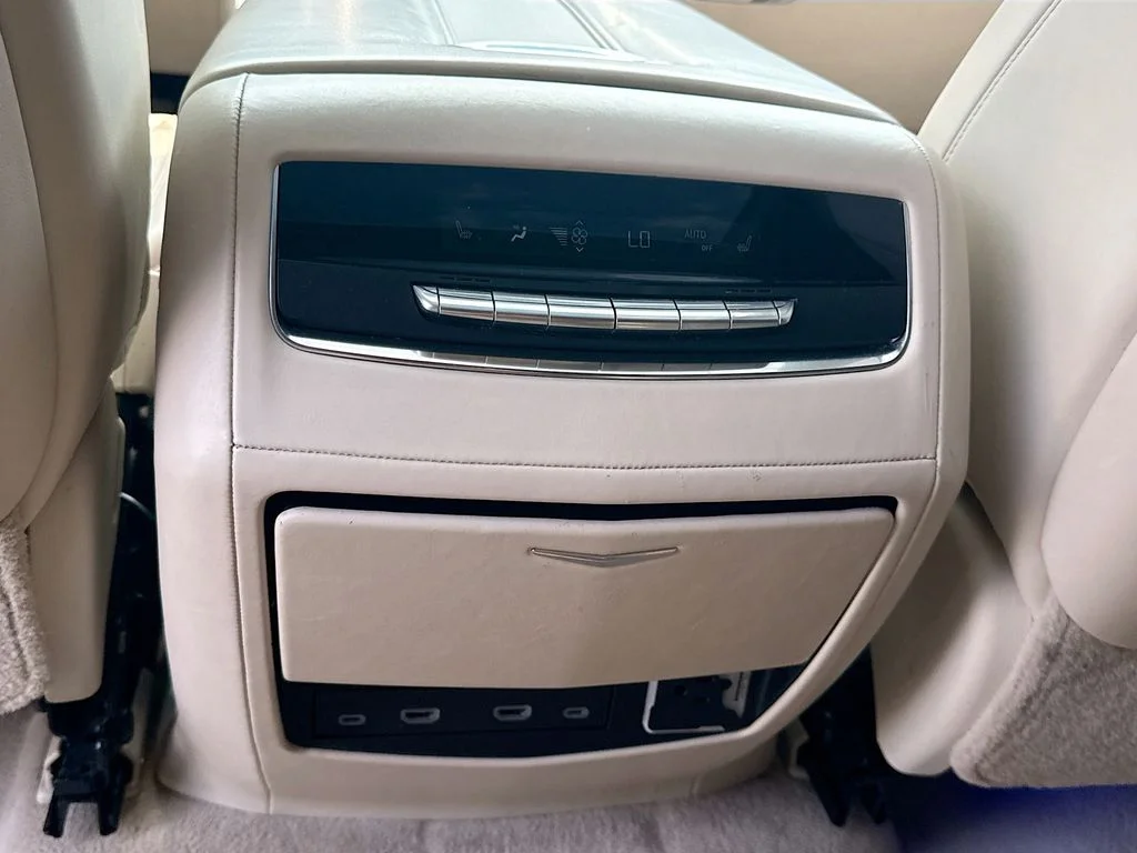 Used 2021 Black Raven Cadillac Premium Luxury Platinum image 28
