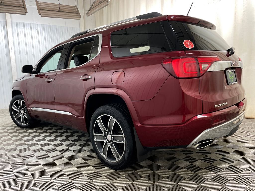 2018 GMC Acadia Denali - Photo 49