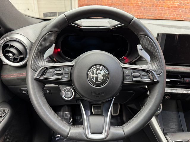 2024 Alfa Romeo Tonale Veloce - Photo 14