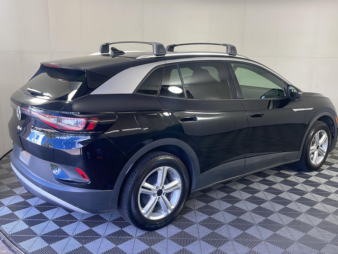 Used 2021 Mythos Black Metallic Volkswagen Pro S image 4