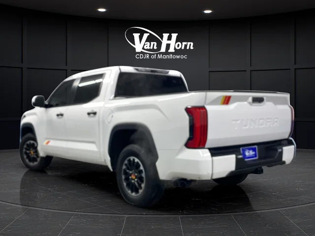Used 2025 Ice Toyota SR5 image 5