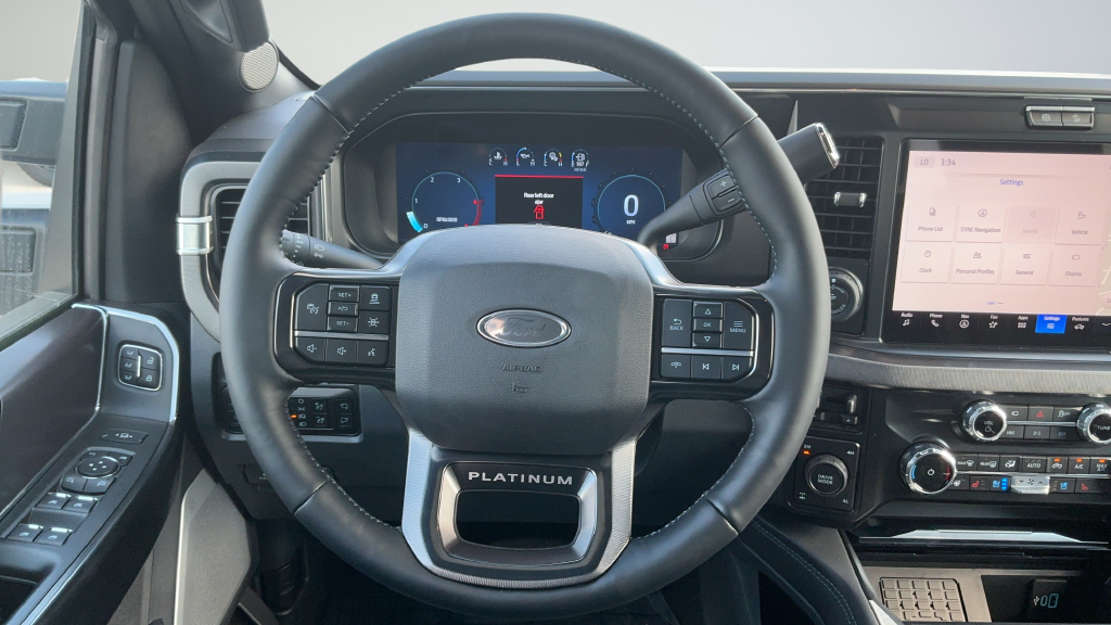 2026 Ford F-250 Super Duty Platinum - Photo 9