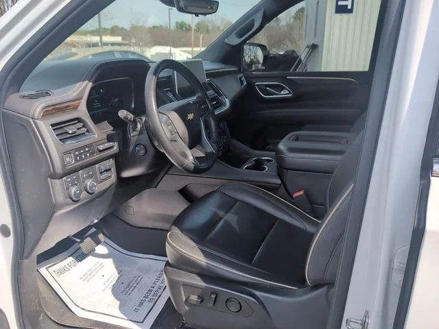 Used 2023 White Chevrolet Premier image 12