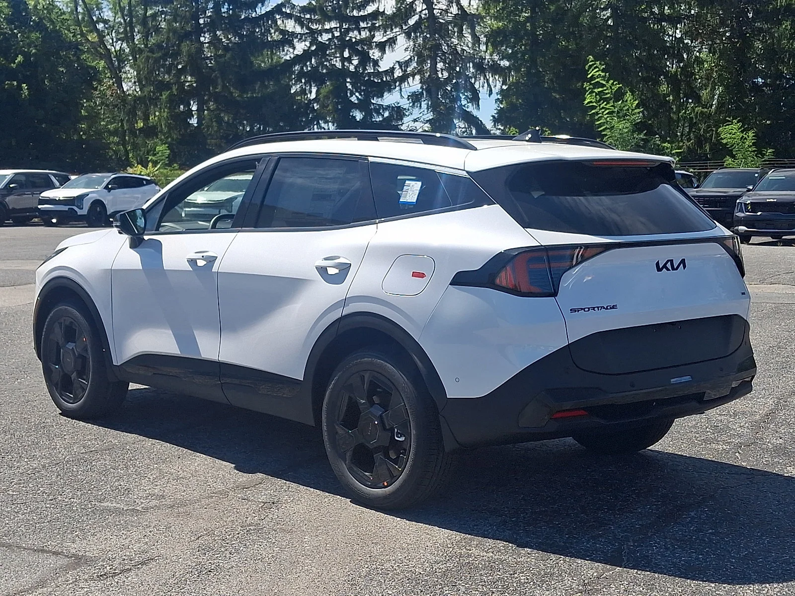 New 2027 White Kia X-Line image 5