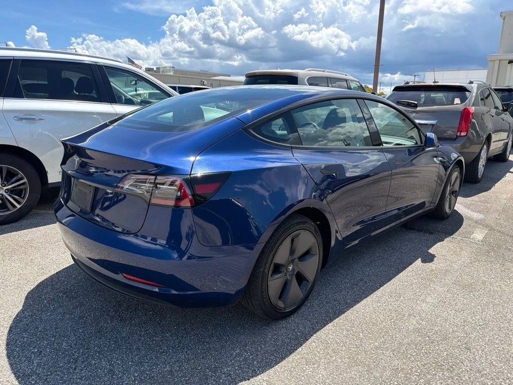 Used 2023 Blue Tesla Base image 5