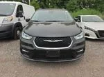 Used 2022 Black Chrysler Touring L image 4